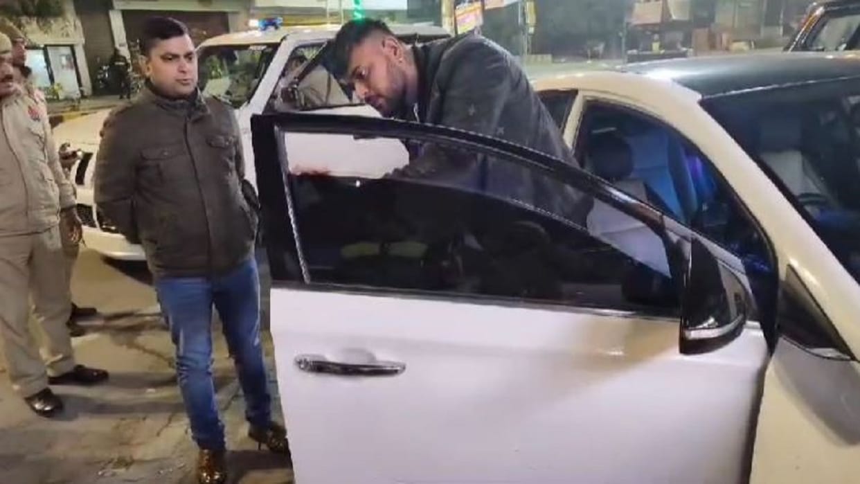 SP City conducted campaign at night many vehicles seized in Bareilly