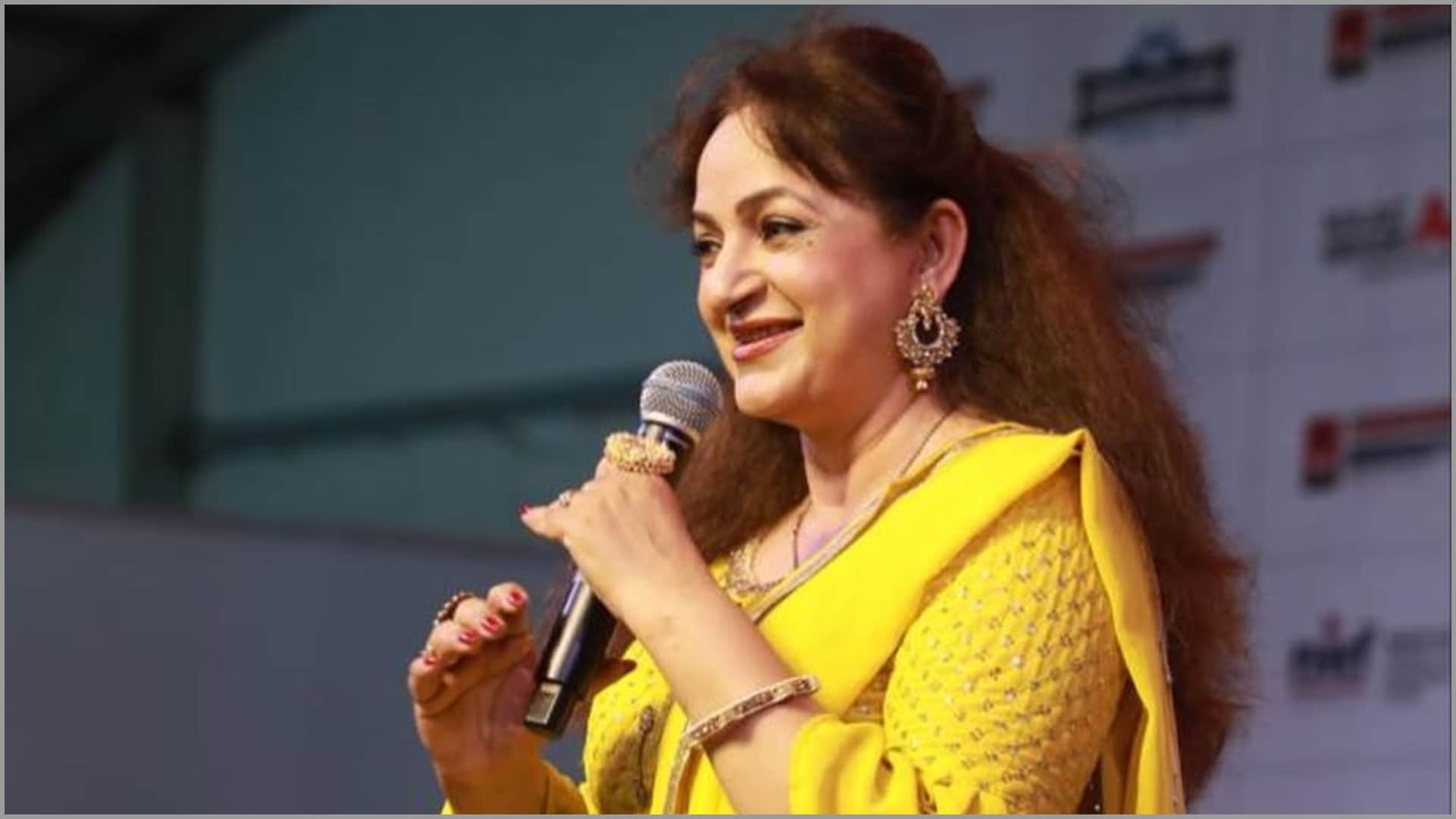 Upasana Singh revealed casting couch incident when south director invited her in hotel room cried for 7 days