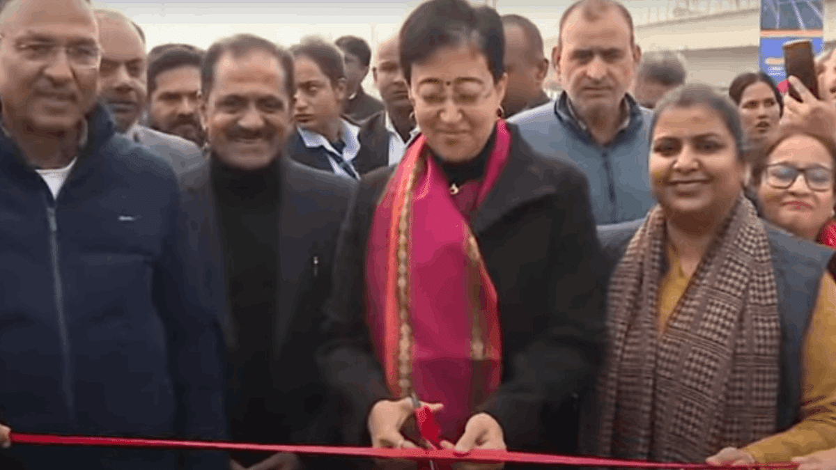 Delhi Chief Minister Atishi Has Inaugurated Punjabi Bagh Flyover Today -  Amar Ujala Hindi News Live - एक और जाम से मुक्ति:सीएम आतिशी ने किया पंजाबी  बाग फ्लाईओवर का उद्घाटन, 17 किलोमीटर