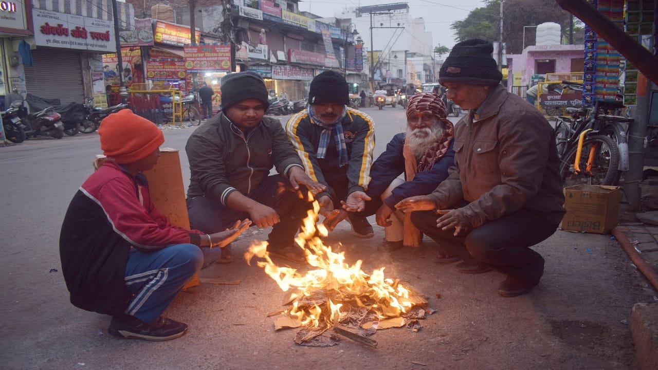 cold in western UP: Meerut finds coldest in 14 years on the first day of the year