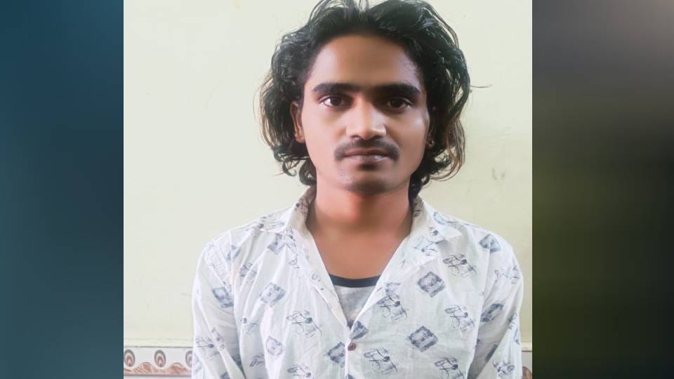 STF arrested 50 thousand bounty absconding from Mumbai Police custody