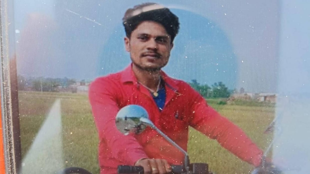 Bihar News Driver going to join duty in Muzaffarpur died in a road accident hit by an unknown vehicle