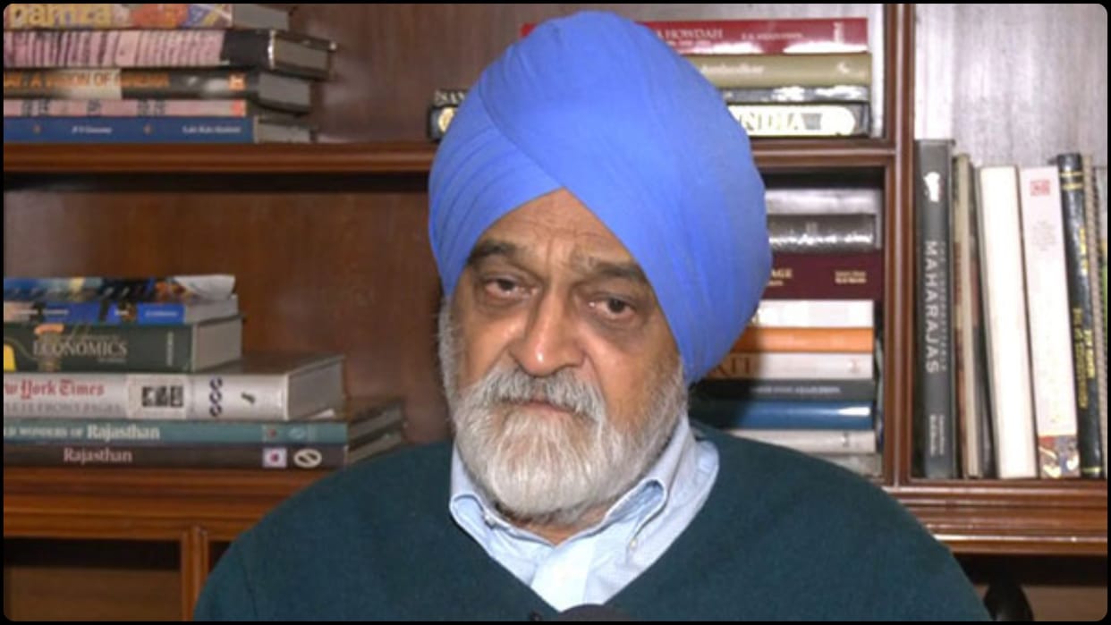 'Dr Singh had to confide in APJ Kalam to convince opposition for nuclear deal,' says Montek Singh Ahluwalia