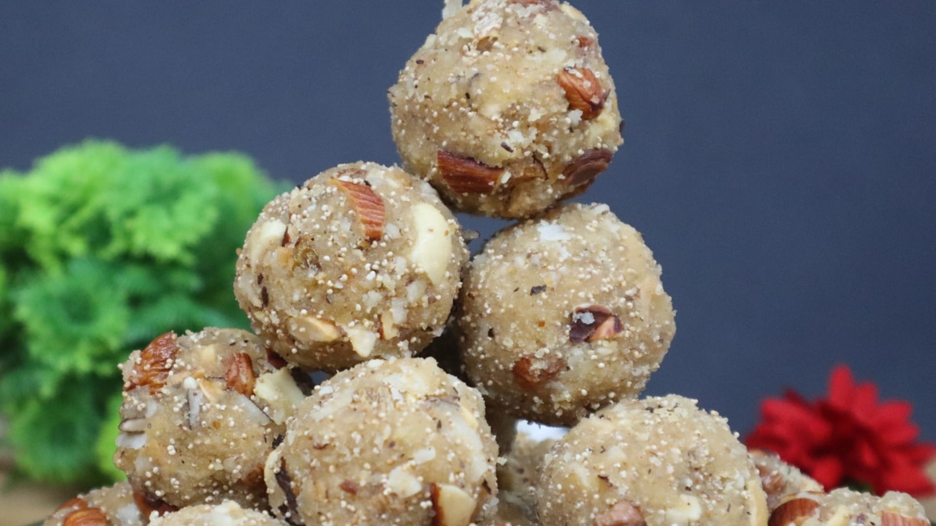 Gond Laddu Recipe in hindi how to make Gond ke Laddu at home