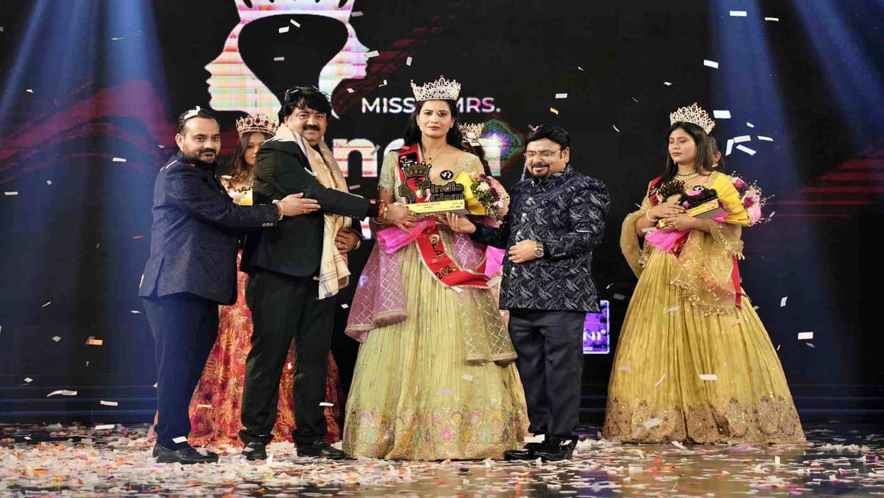 Jaipur: Female SI came into limelight by winning Mrs. India Glam-2025 title, walked on the ramp for first time