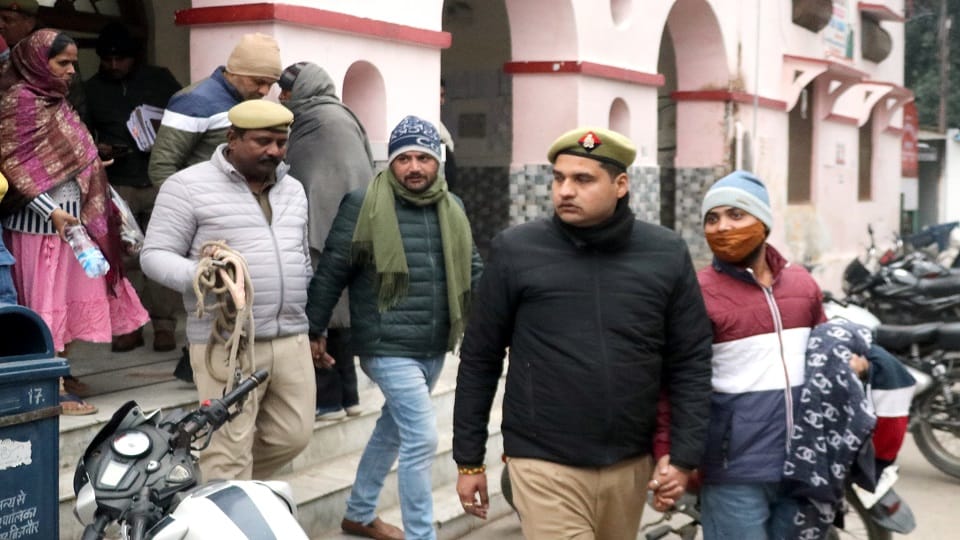 Kidnapping case: Mushtaq Khan's burnt clothes and gold coins recovered, know what happened on remand...