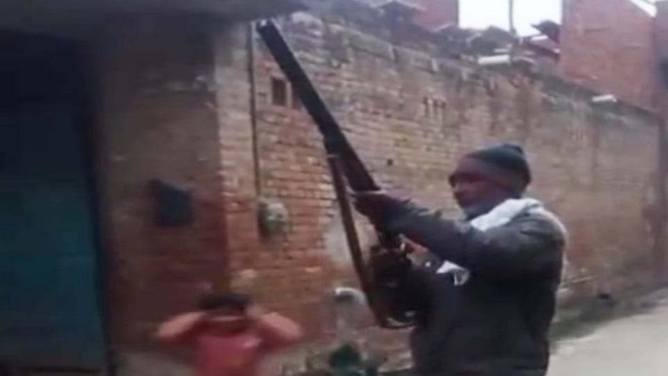 Video of lineman firing from dunali goes viral