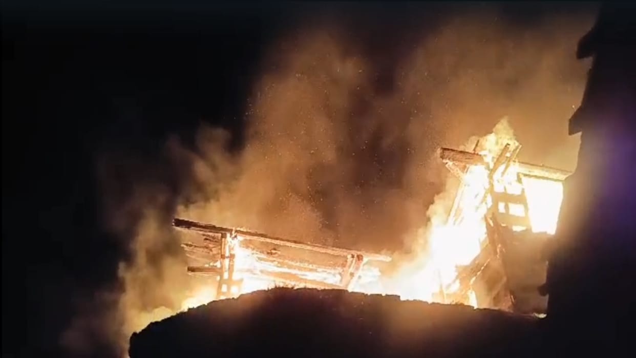 Six cow shelters burnt to ashes in Barnala village of Kullu
