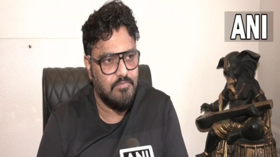 TMC minister Babul Supriyo and BJP MP Abhijit Ganguly had argument over car overtaking