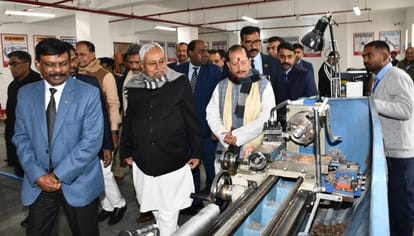 Bihar News : CM Nitish Kumar bihar pragati yatra gopalganj by road nitish kumar statement