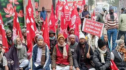 Bihar News Protest against drinking water crisis Nalanda Badi Pahadi garbage dumping on Panchane river banks