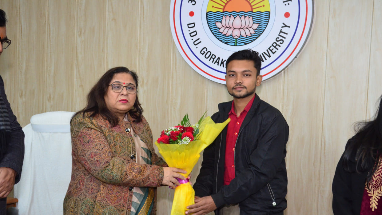 Gorakhpur DDU student Ankur will perform in front of PM Modi in Delhi, hails from Kushinagar.