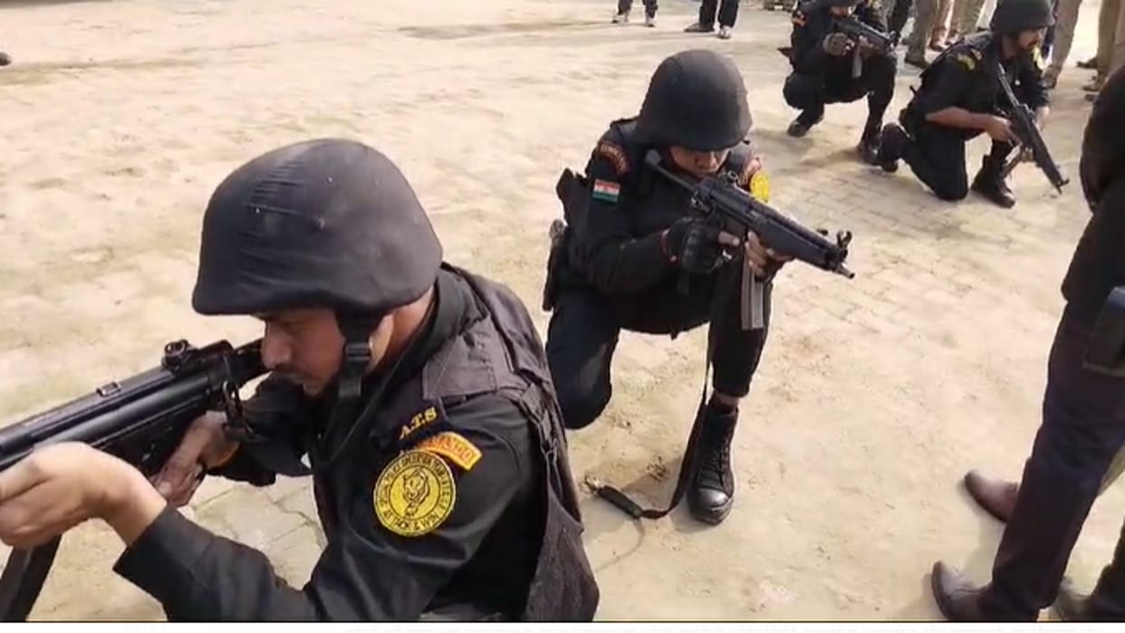 Mahakumbh: After terrorist Punnu's threat, Chorus commandos deployed at the junction, DG took stock