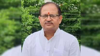 Uttarakhand Congress Vice President Mathura Dutt Joshi resigned from Congress Party join BJP today