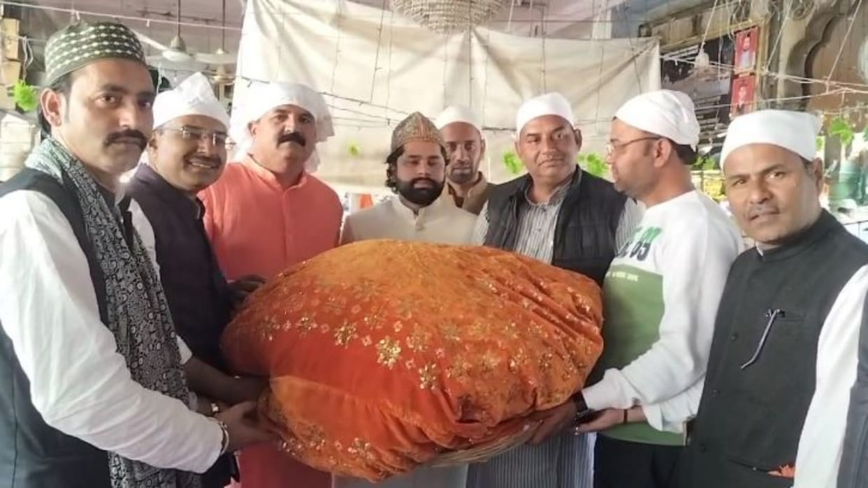 Ajmer: The sheet reached Khwaja's door from Raje's side, will be presented tomorrow on behalf of Rajnath Singh