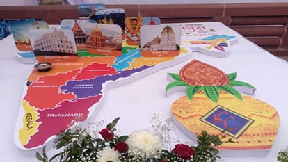 Amar Ujala Sangam: two-day Maha Kumbh of cultures Sangam has started in Lucknow being organised at river front