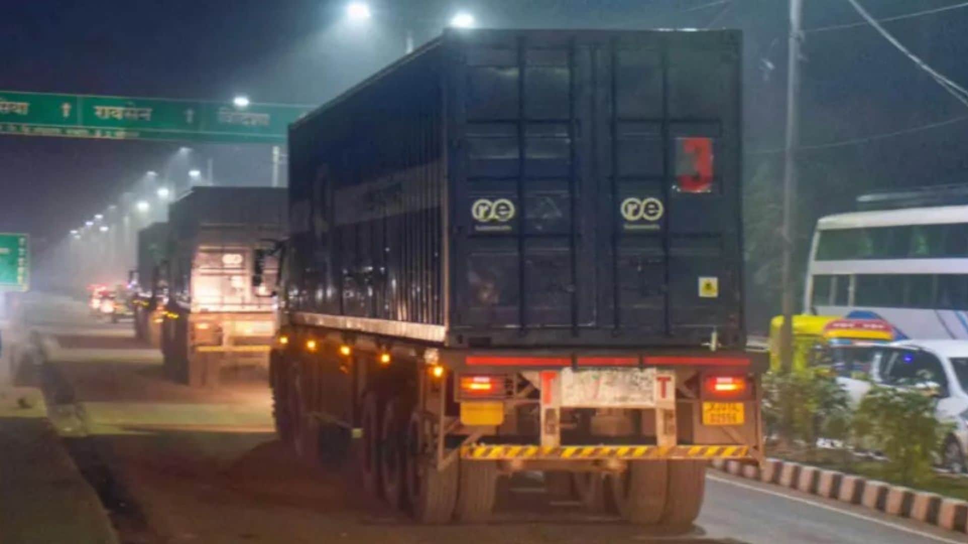 MP News Bhopal Gas Tragedy Pithampur Situation after Dhar Union Carbide Waste Disposal Protest Stone Pelting