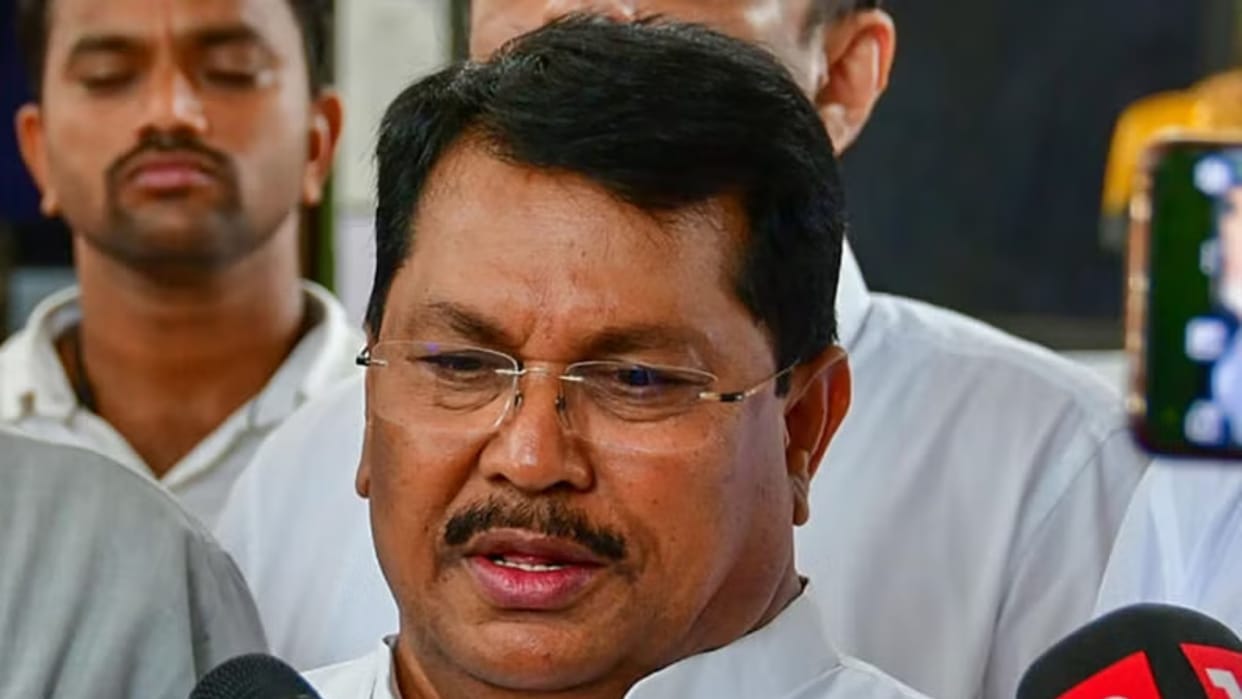 maharashtra congress Vijay Wadettiwar said Scrutiny of Laadki Bahin beneficiaries proves was for votes