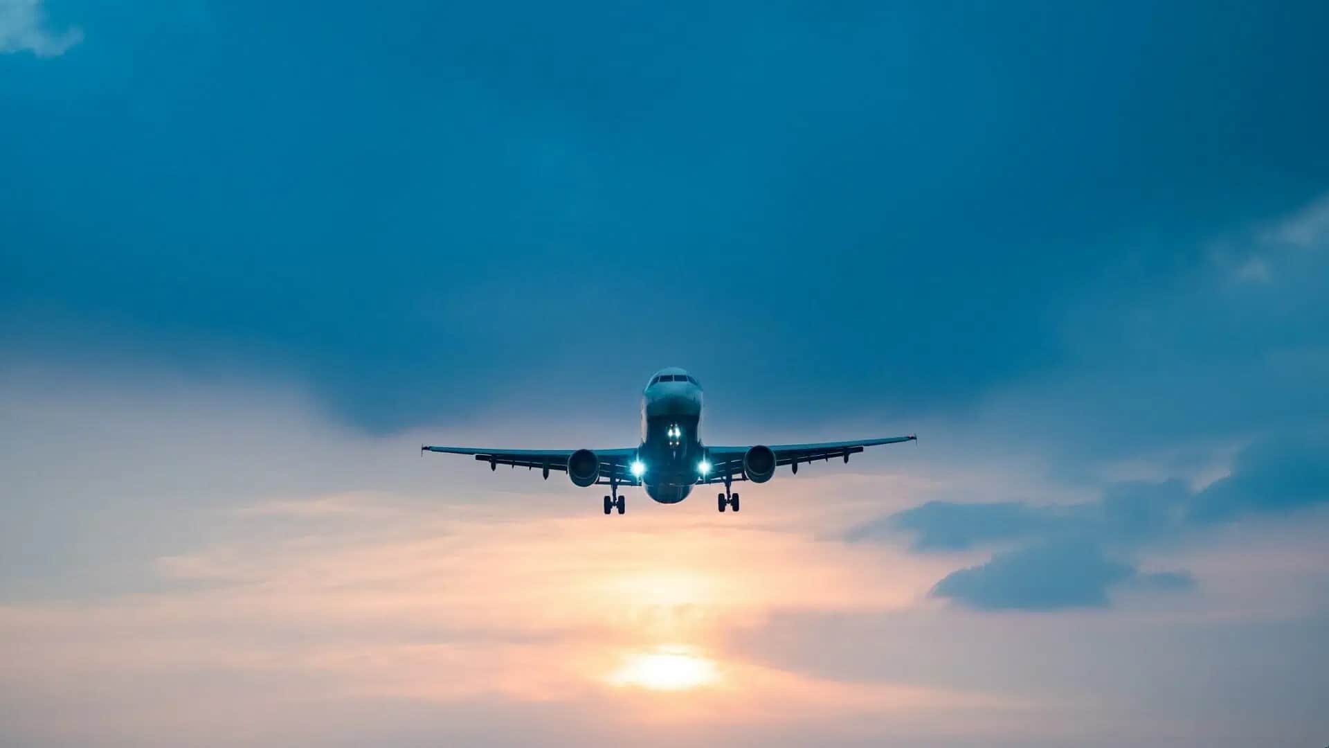 Airplanes Safest Seat which is the safest seat in airplane general knowledge trending gk