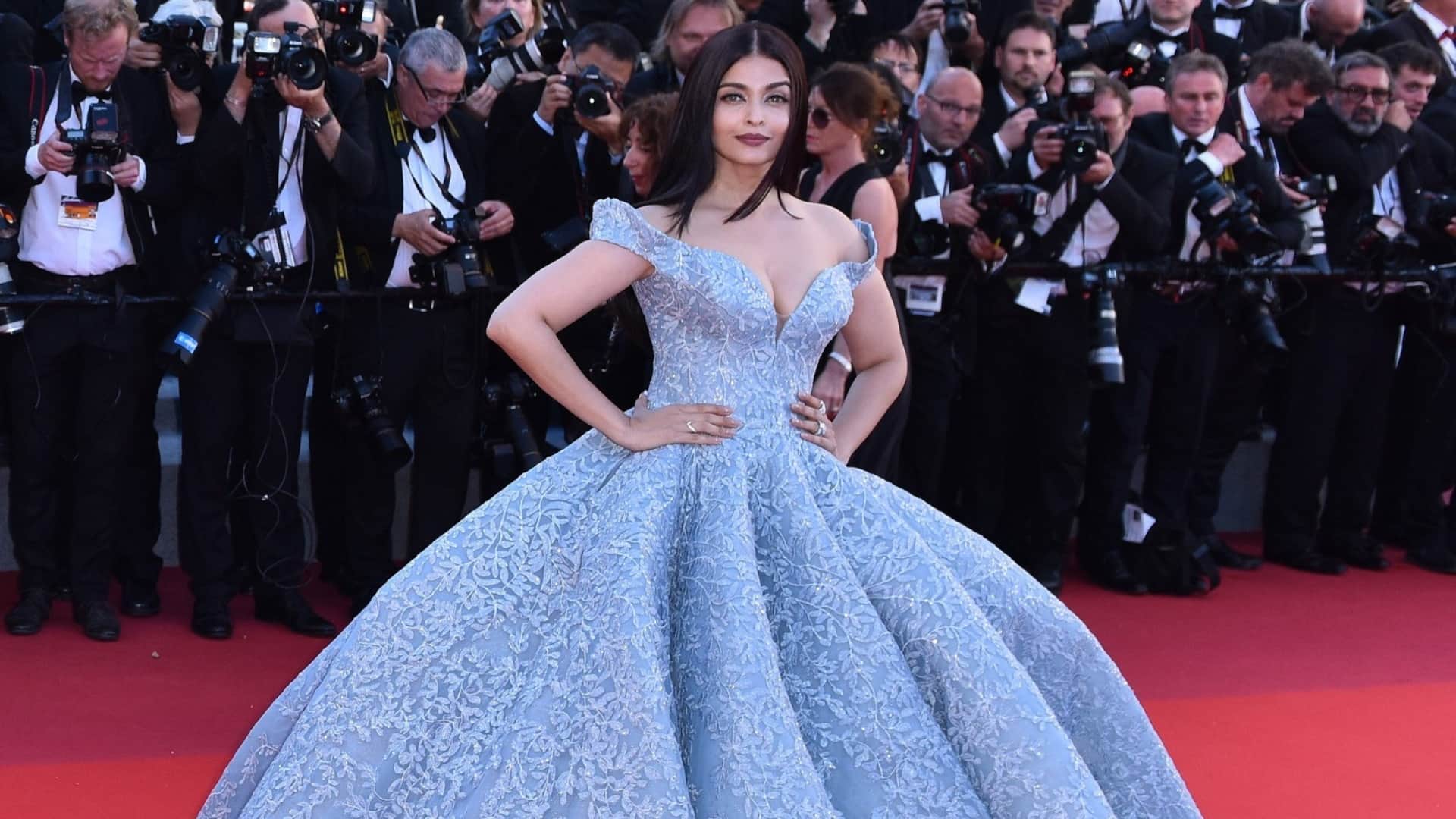 Celebrity Astrologer Sundeep Kochar is bang on his predictions about changing phase of Aishwarya Rai Bachchan