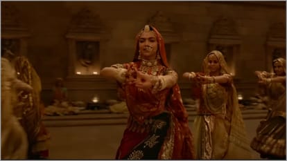 Controversial Songs who faces trolling pillings dabidi dibidi besharm rang ghoomar radha munni badnam