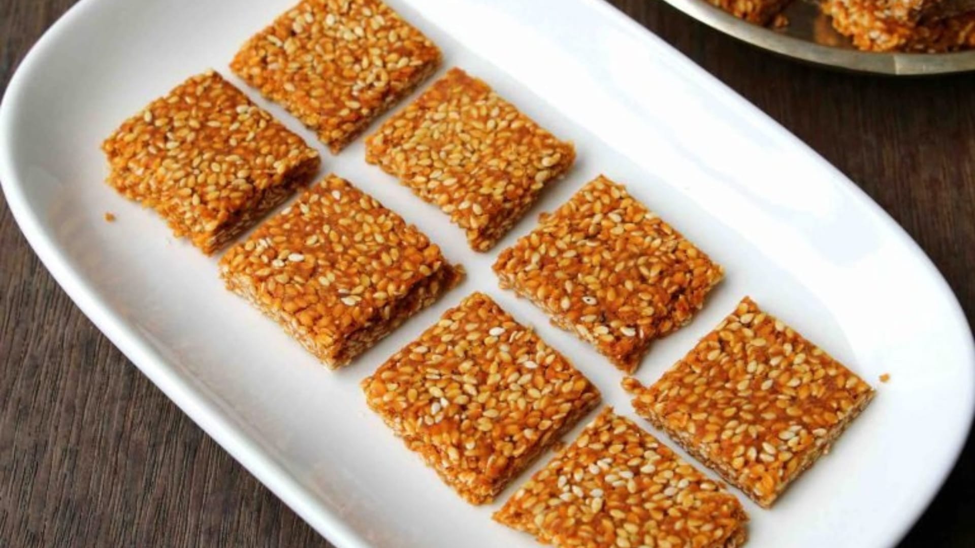 Makar Sankranti Special Gajak How To Make Gajak Patti At Home gud ki gajak kaise banaye