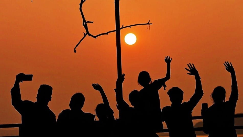 Indore news post-monsoon winds imd mausam weather