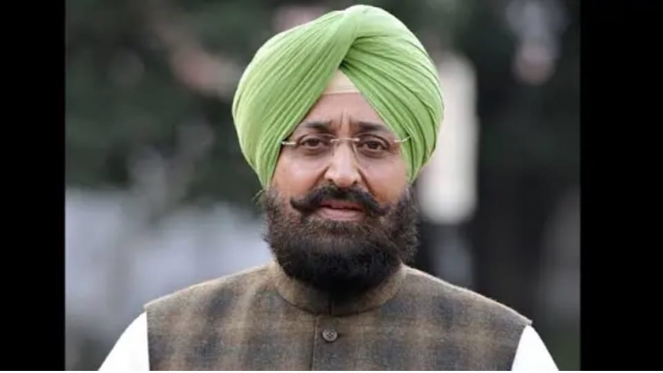 Congress leader Pratap Bajwa proposes joint Punjab Assembly resolution to recommend Bharat Ratna for Manmohan