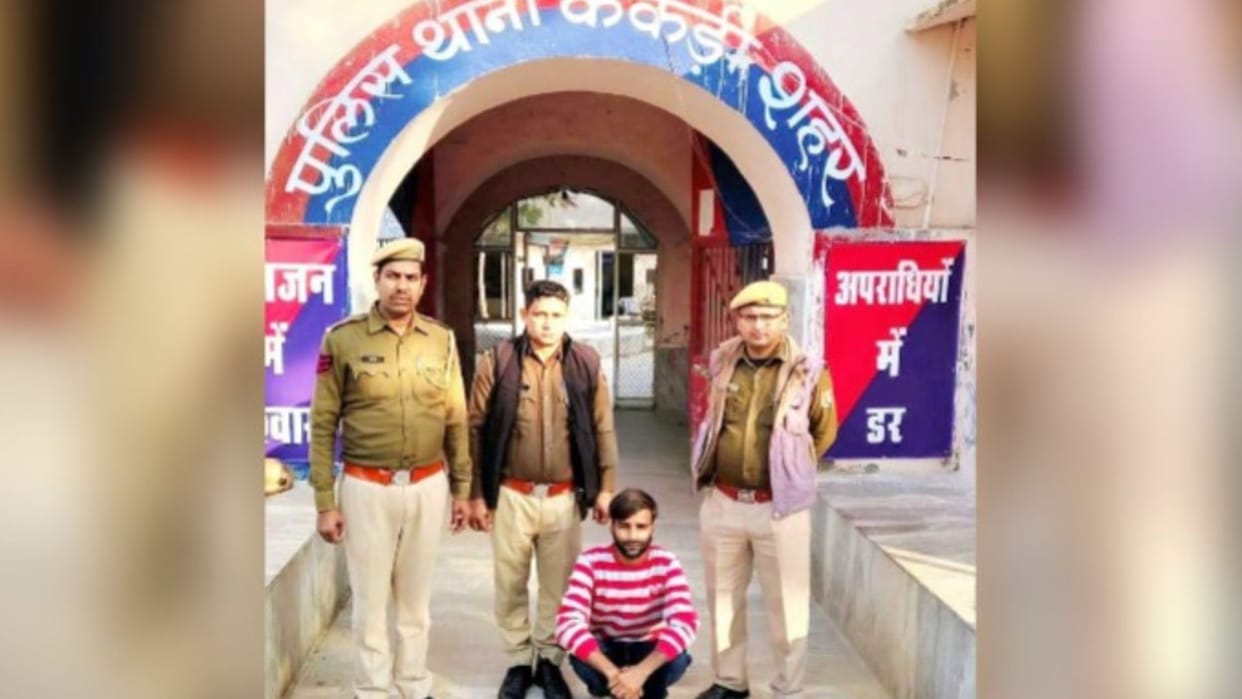 Goods worth Rs 14 lakh stolen from readymade garments shop in six years