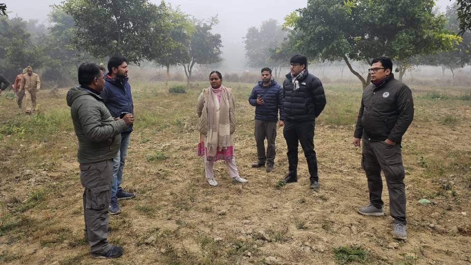 forest department also tried honeytrap to catch tiger in Lucknow but unsuccessful caught 10th prey near cage