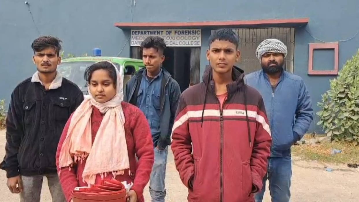 Darbhanga middle aged man committed suicide because of his widowed girlfriend and wife