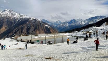 Uttarakhand News chair car ropeway will be built from Auli to Gorson peak work on DPR