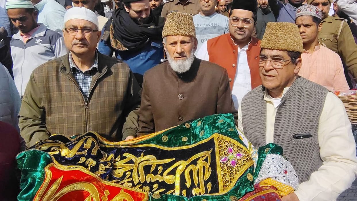 Jammu and Kashmir Chief Minister Omar Abdullah presented a chaadar at Dargah Sharif