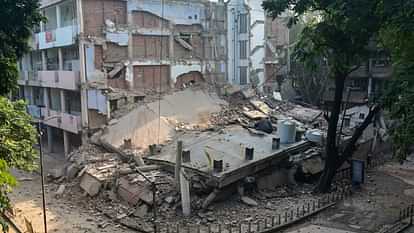 accident in Chandigarh building collapses in Sector 17