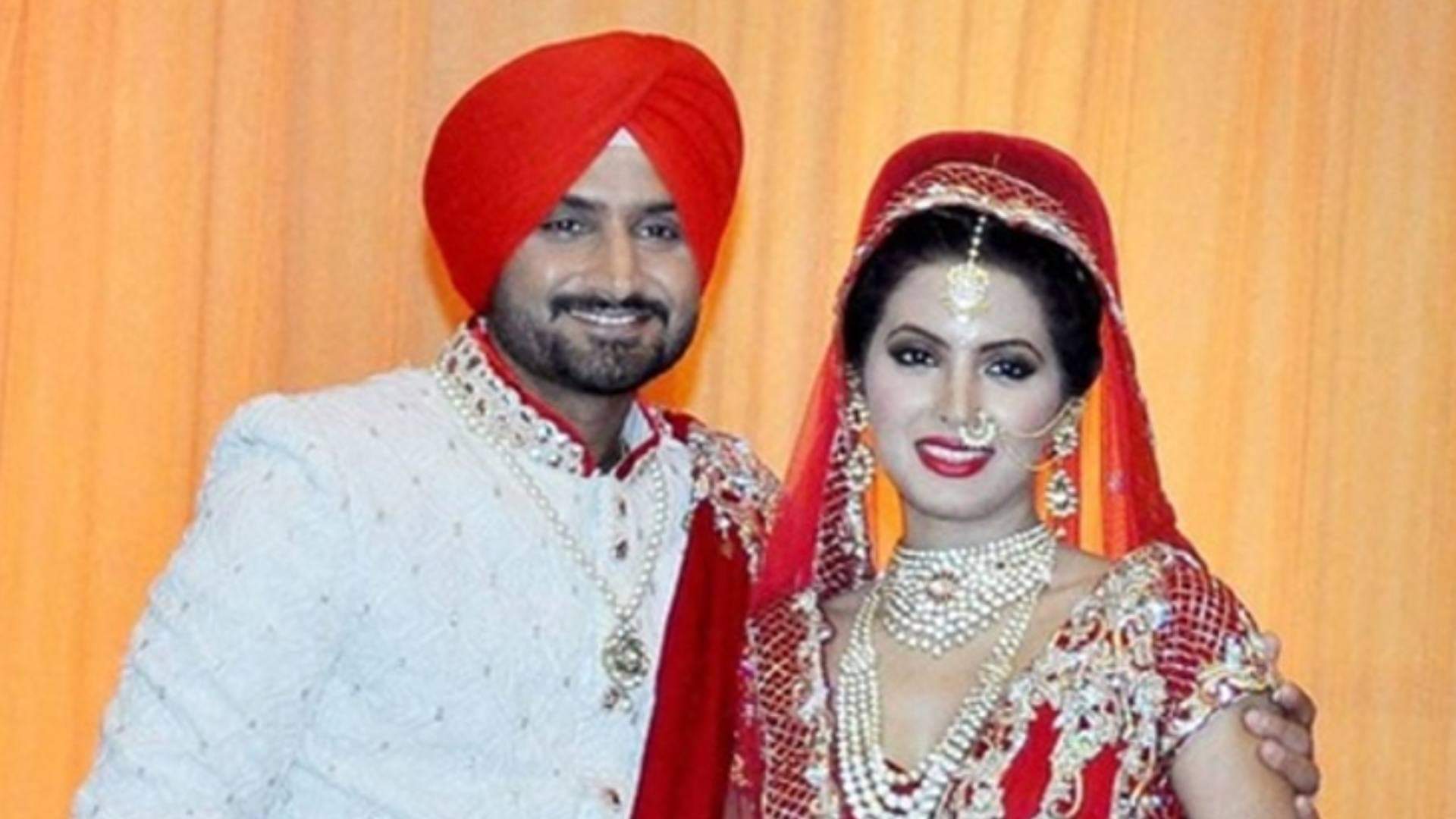 Celebrities Who Married Cricketers Palash-Smriti Mandhana Dhanashree Yuzi Anushka-Virat