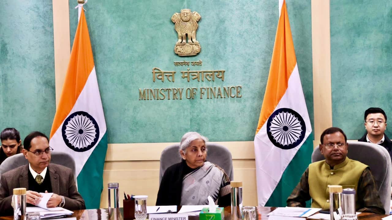 Economic Survey 2025 Policy Reforms Will Be Implemented to Increase Pulses Edible Oils Production