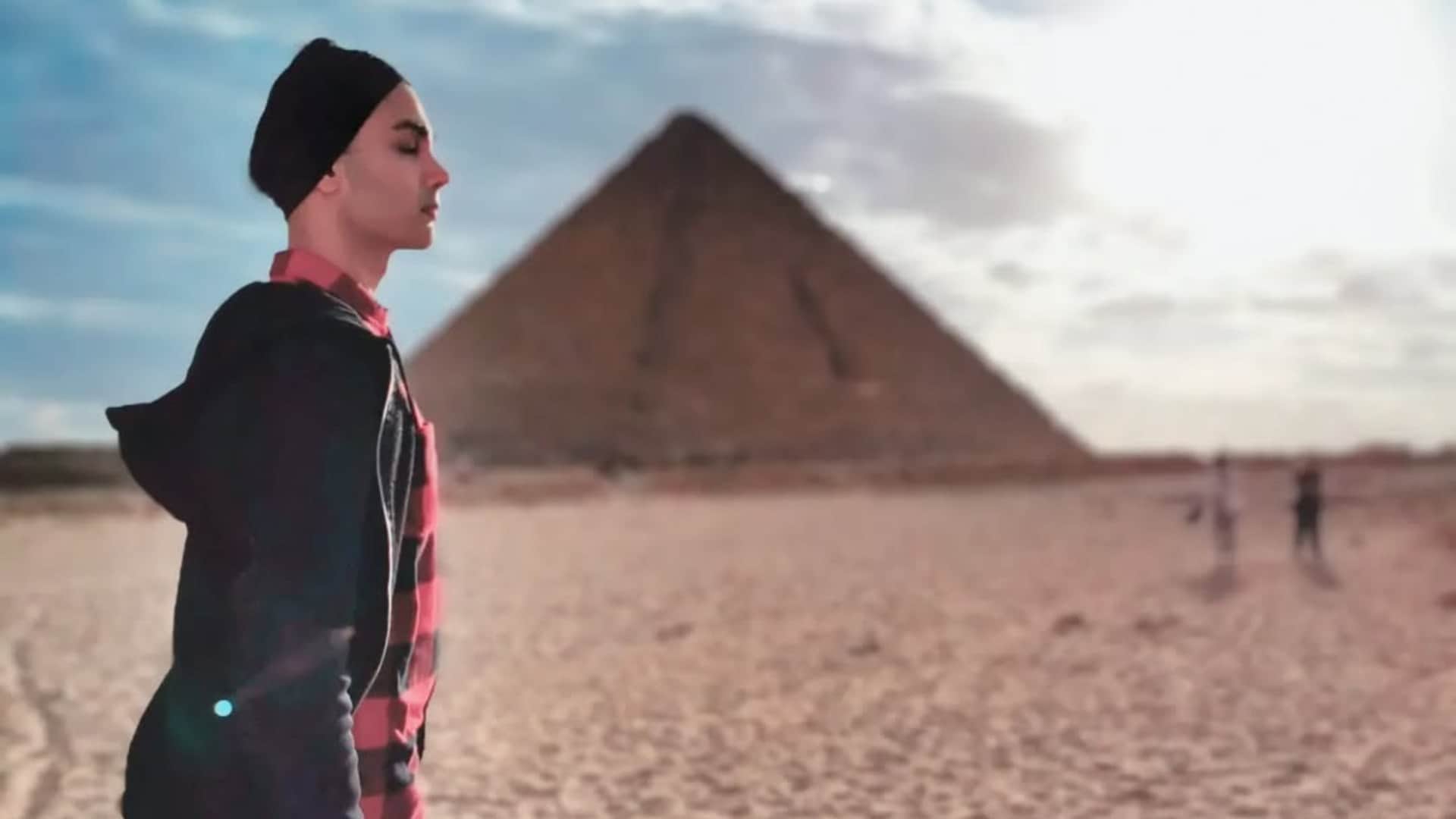 predictions for year 2025 according to nicolas aujula third war in 2025 prediction