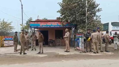 Roorkee Accident News Dumper coming from wrong direction hits bike Youth Died