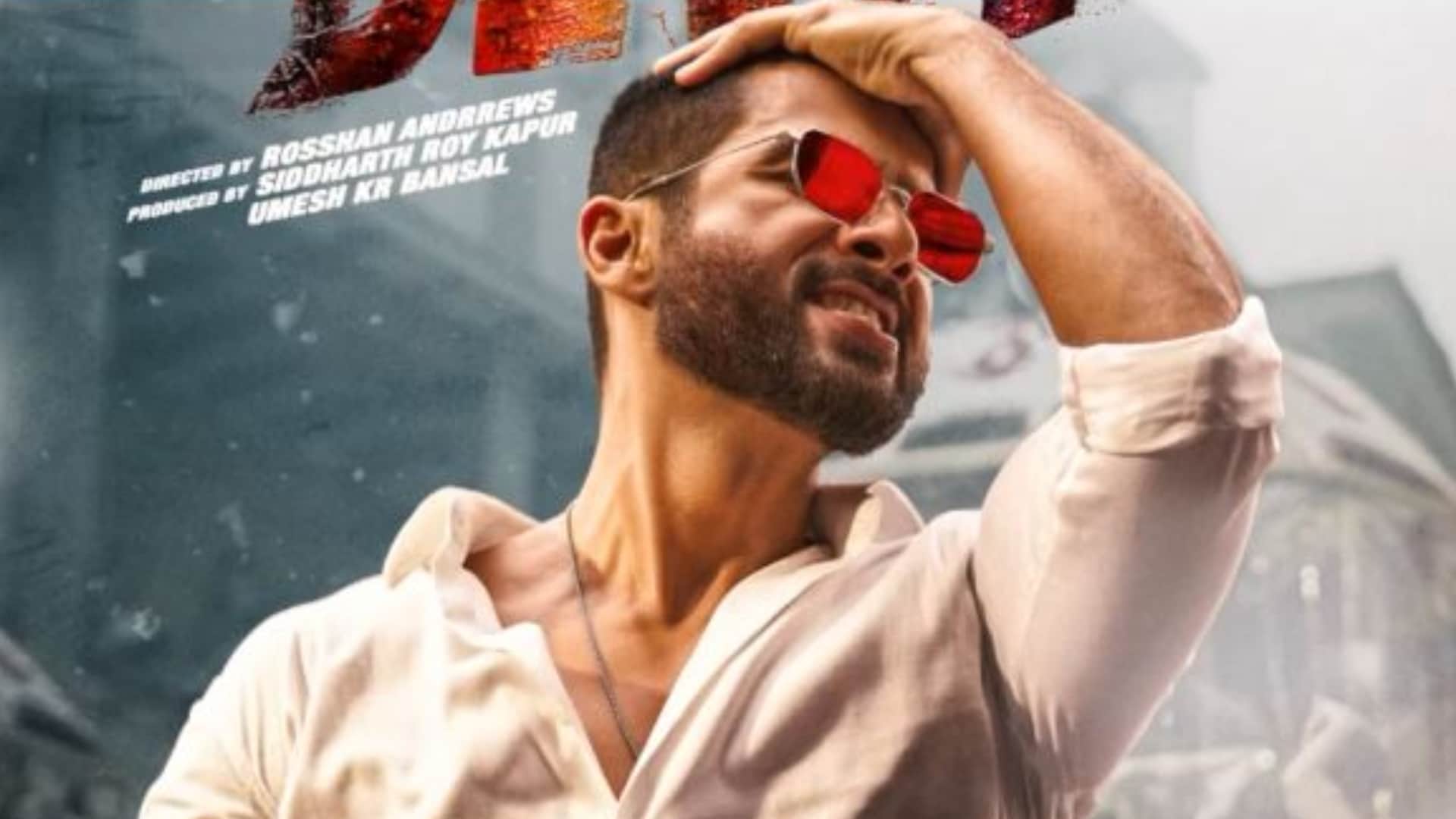 Shahid Kapoor reactes on saif ali khan attacked case says Shocking praying hope for him on deva trailer launch