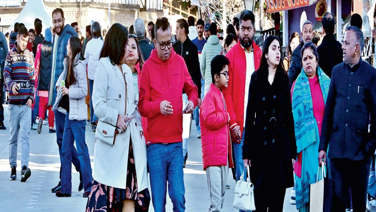 Tourists flocked to tourist places on the first weekend of the new year, occupancy was 80 percent