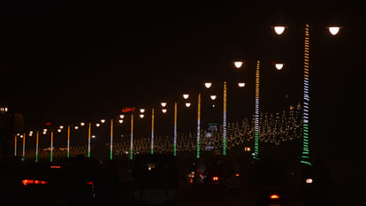 In Gorakhpur, Gorakshanagari started getting decorated for Khichdi fair, a glimpse of Mahakumbh was seen