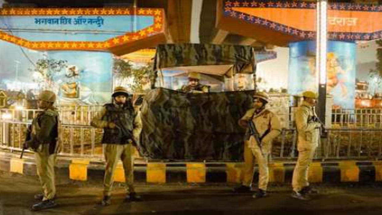 Bunkers built at nine places in the city, deployment of armed forces