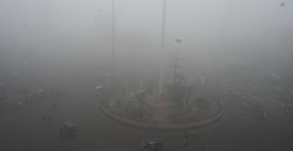 Kanpur Weather Fog will prevail for five days severe cold schools up to class VIII closed till January 11