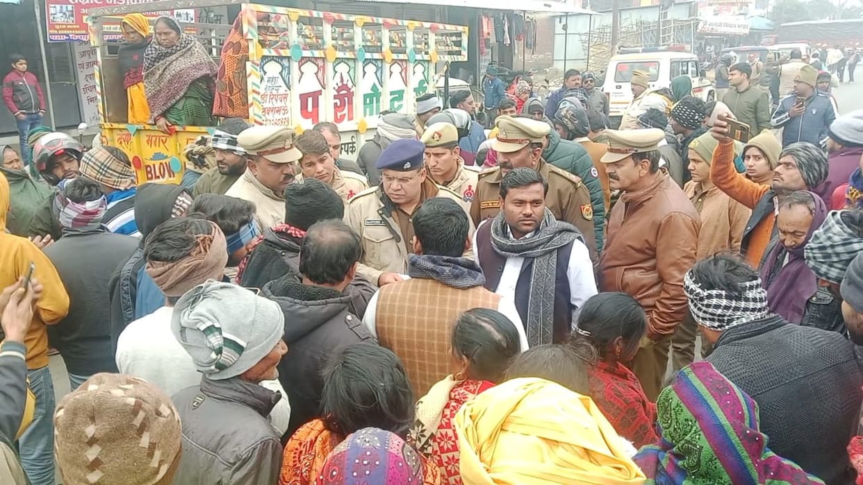 Young man committed suicide after beaten up by shopkeeper