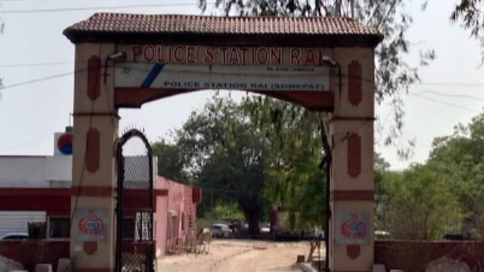 Ambulance driver kidnapped in Sonipat