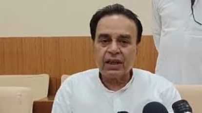 Rajasthan News : अंग्रेजी माध्यम स्कूल बंद करने को लेकर बोले जोगाराम पटेल- समीक्षा बैठक के बाद होगा निर्णय Rajasthan News: Jogaram Patel Clarifies on Closure of English Medium School- Decision to Be Taken After Review
