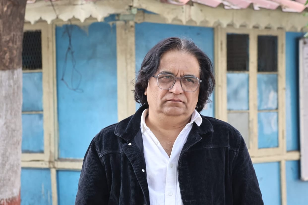 Indore: Lyricist Swanand Kirkire said- I don't mind using Apabhramsha words, they also come from the heart