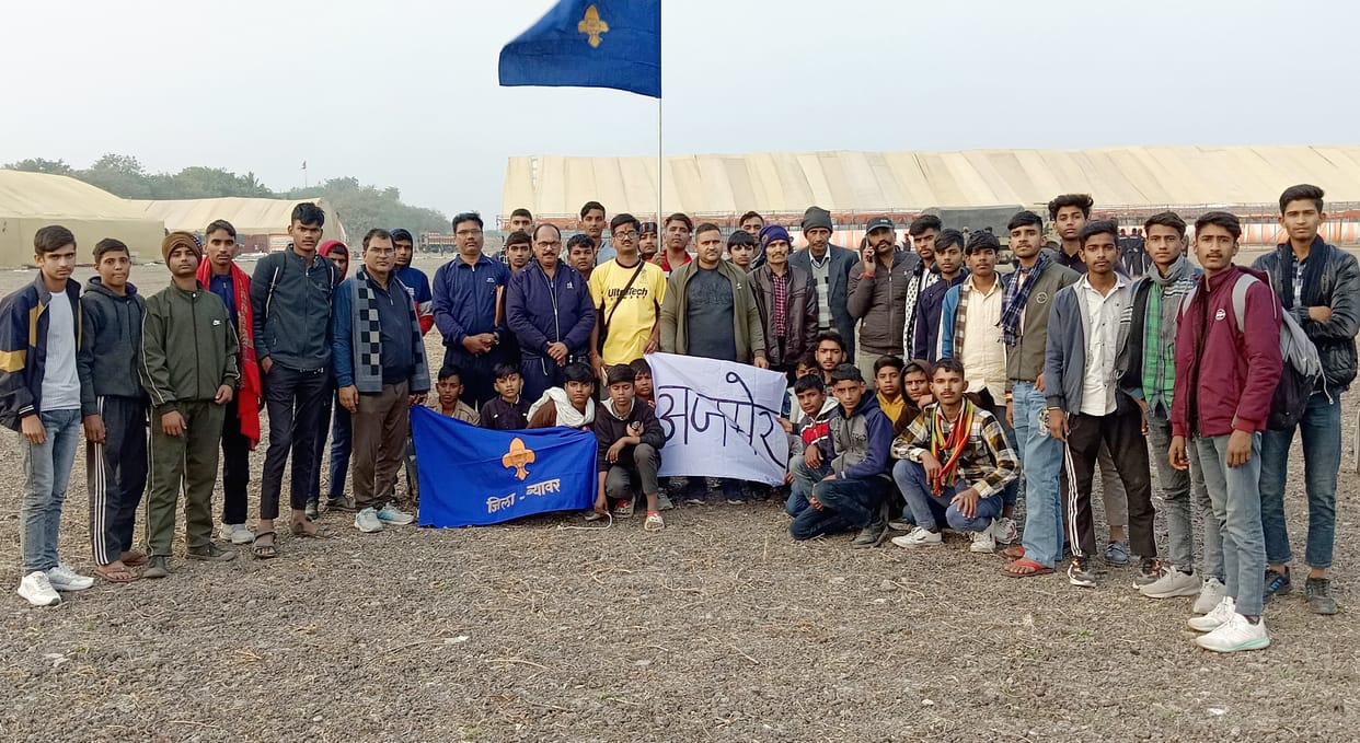 A group of 36 school children from Ajmer division returned after a 9-day military training in Gujarat