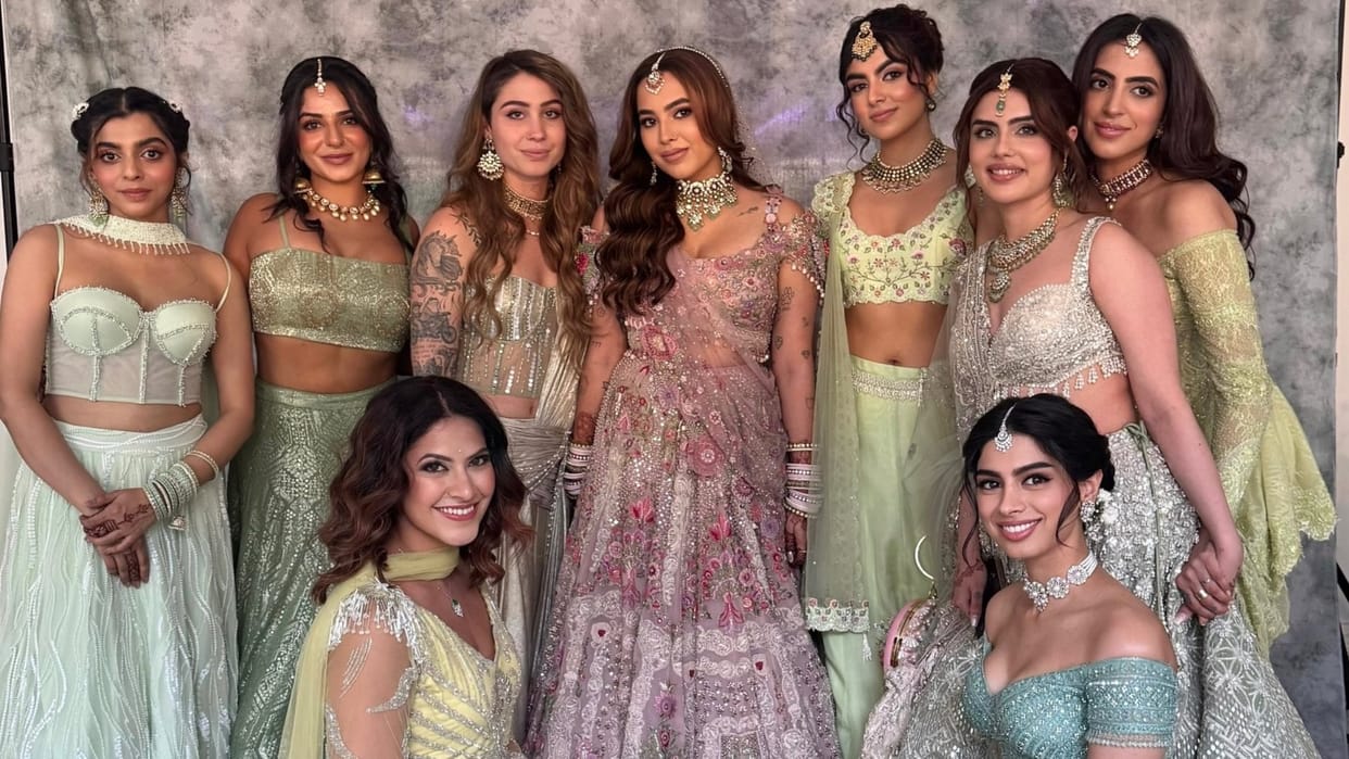 Bridesmaid Outfit Ideas 2025 trendy outfit idea for best friend wedding