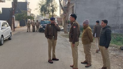 Murder In Meerut: Sohanbiri was first shot, then stabbed with a knife in front of her daughter and children.